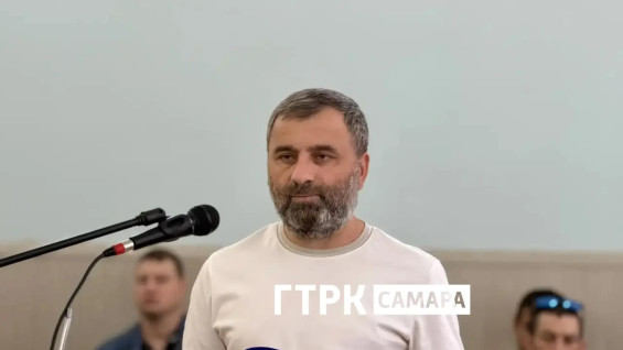 Водитель «Газели» рассказал в суде о вывозе мебели из квартиры Тарховых 18 января