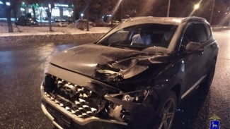В Самарской области автоледи на Hyundai сшибла 17-летнего парня