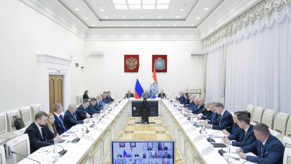 Вячеслав Федорищев проконтролировал устранение аварии водоснабжения в Красноармейском районе