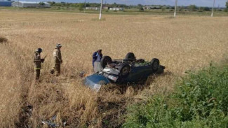 Стало известно сколько человек пострадало в жёстком ДТП с перевернувшимся авто под Самарой