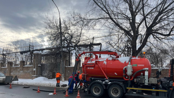 В Самаре организовали доставку воды маломобильным жителям Куйбышевского района после коммунального ЧП