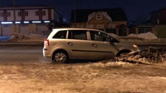 В Самаре женщина на Opel Zafira сшибла 82-летнюю пенсионерку на ул. Промышленности