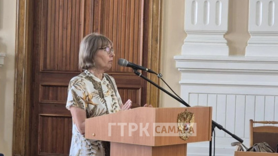 Бинт на руке и 500 тысяч наличными: что рассказала главбух компании «Новитрек» о визите Тарховой в офис