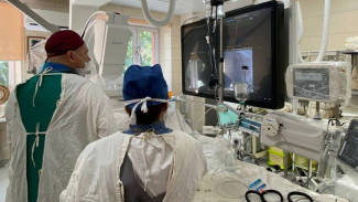 Самарские кардиологи освоили новый метод лечения сложных поражений артерий