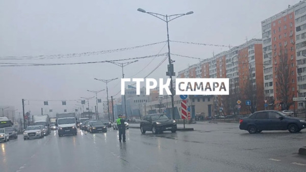 Светофоры сломались на Московском шоссе в Самаре 2 апреля