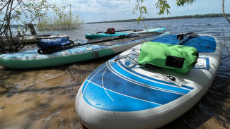Самарским сапбордистам запретили пересекать Волгу и плавать без жилетов с 2026 года
