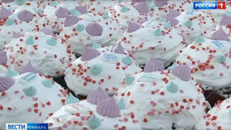 Классические и авторские: самарцам показали разнообразие ассортимента куличей на прилавках областной столицы 