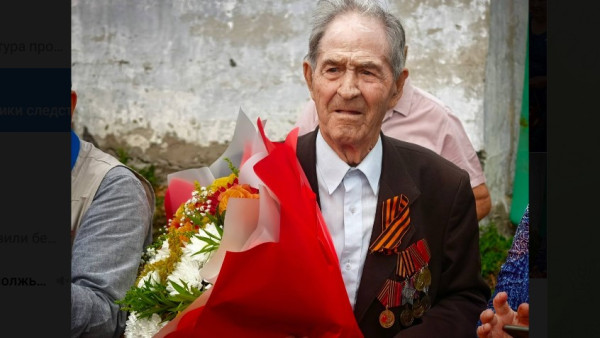 Участник ВОВ из Самарской области Александр Китаев отмечает 100-летний юбилей