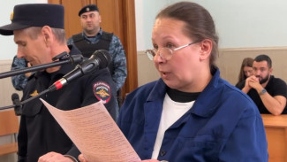 Людмила Тархова обвинила дочь в воровстве у деда и бабушки