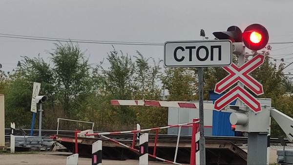 Под Самарой закроют железнодорожный переезд