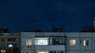 Вспышки в небе над Самарой напугали горожан