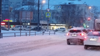 Самара утром 12 января застряла в 9-балльных пробках