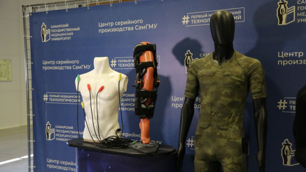 Мэр И. Носков посетил Центр серийного производства СамГМУ