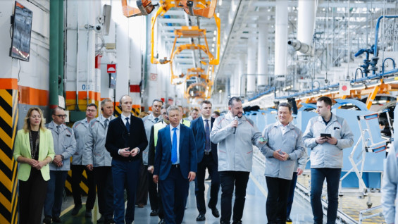 Дмитрий Григоренко и Вячеслав Федорищев в Тольятти провели встречу с участниками ИЦК «Автомобилестроение» 