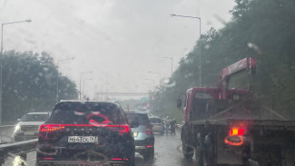 На Красноглинском шоссе в Самаре образовалась пробка из-за ДТП