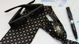 Очки, ручки и брелки: самарцам рассказали, как обычные вещи используются для похищения личных данных