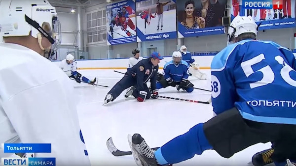 1 декабря - Всероссийский день хоккея: имена легенд, международный триумф, преемственность поколений