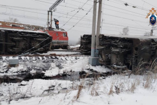 Авария на Куйбышевской магистрали 13 декабря: пассажирские поезда следуют с опозданием  