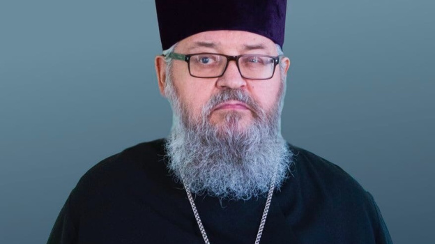 дуэт "братцы" протоиереи вадим и константин качаловы. игумен отец феофан. игумен амвросий лукьянов свияжск фото. отец евгений храм архангела михаила ярославль. два священника.