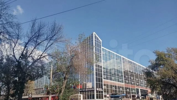 ТЦ «Айсберг» в Самаре выставлен на продажу за 550 млн рублей