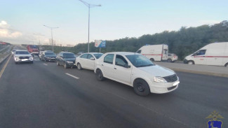 В массовом ДТП в Кировском районе Самары пострадали пять человек