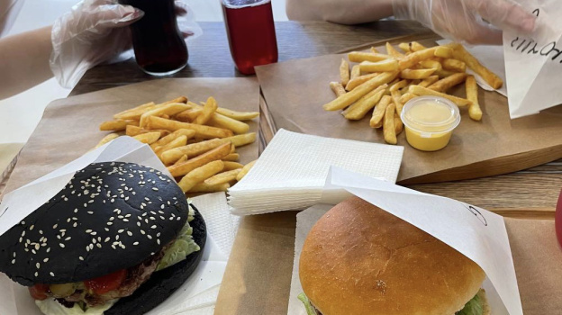 Несбалансированное питание матери приводит к перееданию у детей - влияние неправильного рациона на аппетит и привычки питания Несбалансированное питание матери: причина переедания у детей