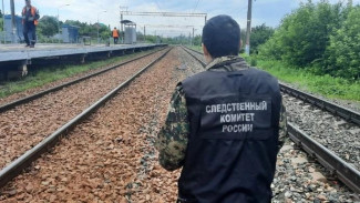 В Самаре грузовой состав насмерть сбил мужчину, переходившего железнодорожные пути
