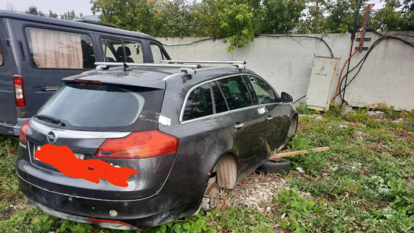 Житель Самарской области пожаловался на произвол на штраф-стоянке