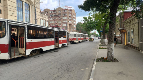 Десятки трамваев встали из-за аварии в центре Самары 