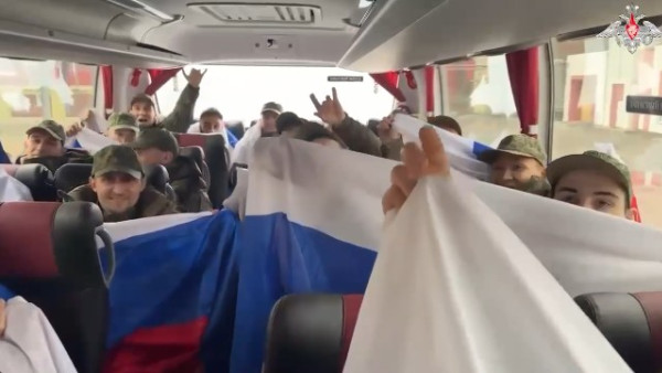 Самарский военнослужащий вернулся из украинского плена перед Пасхой