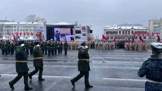 Показываем, как в Самаре прошёл Парад Памяти 7 ноября 2024