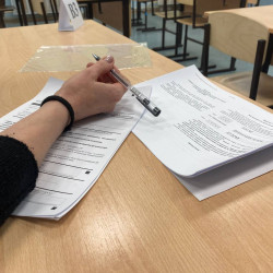 Названы школы Самары, где хуже всего сдают ЕГЭ по математике и физике