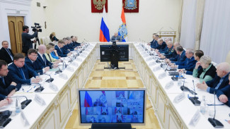 По инициативе Вячеслава Федорищева депутат Александр Живайкин подключится к вопросам отопления в соцобъектах