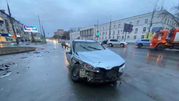 В ДТП в Самаре пострадала 6-летня девочка
