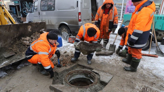 В Самаре на ул. Ленинградской устранили просадку колодцев 