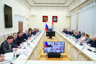 На оперативном совещании правительства при губернаторе обсудили итоги и планы по капитальному ремонту многоквартирных домов