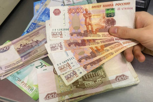 В Самарской области 1 января увеличатся зарплаты и социальные выплаты