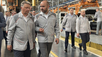 Вопросы развития Тольятти Вячеслав Федорищев обсудил с сотрудниками АВТОВАЗа