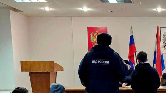 В Самаре полицейские обнаружили подростков в двух ночных клубах