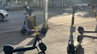 В Самаре появились парковочные зоны для электросамокатов