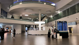 В самарском аэропорту из-за ракетной опасности задержаны рейсы