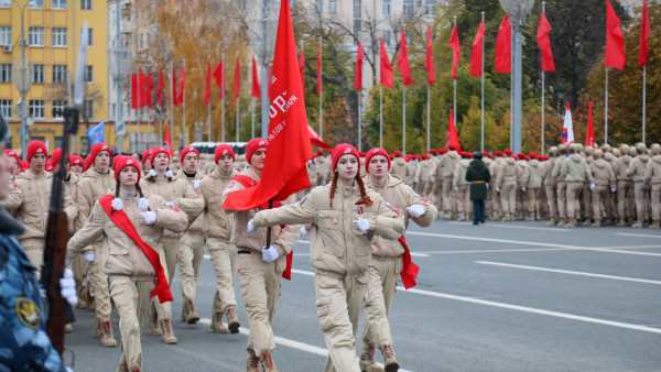 В Самаре 7 ноября прошел Парад Памяти