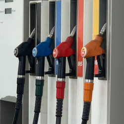 В Самарской области цена на бензин за год взлетела на 11%