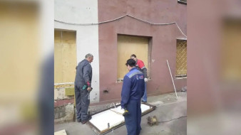 Появились кадры ремонта поврежденного атакой БПЛА роддома под Самарой 