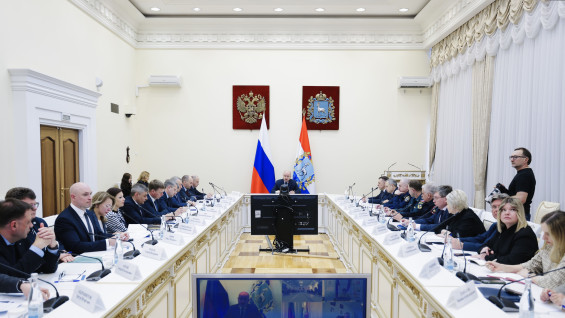 Более 70 дорожных объектов запланировано к ремонту в 2026 году: на оперативном совещании при губернаторе обсудили развитие дорожной инфраструктуры