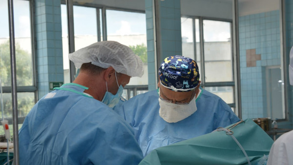 В Самарской области врачи обнаружили у пациентки опухоль, свисавшую до пола