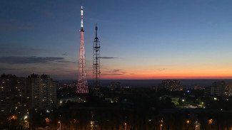 На самарской телебашне включат праздничную иллюминацию в День защиты детей