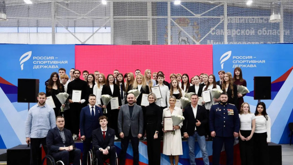 Губернатор Самарской области Вячеслав Федорищев встретился с выдающимися спортсменами региона