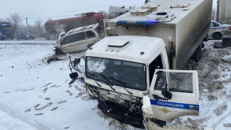 Полицейский конвой попал в ДТП под Самарой