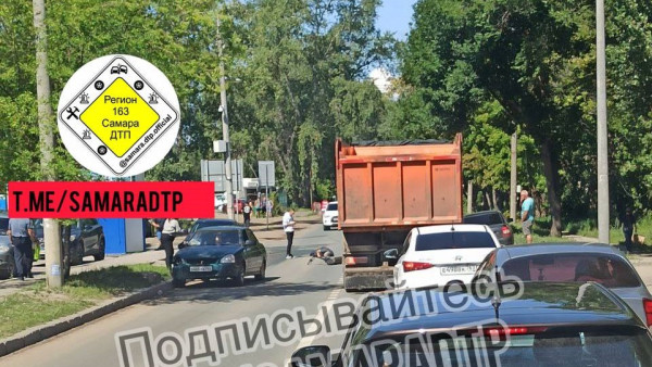 В Самаре "Приора" сбила парня на самокате на Белорусской